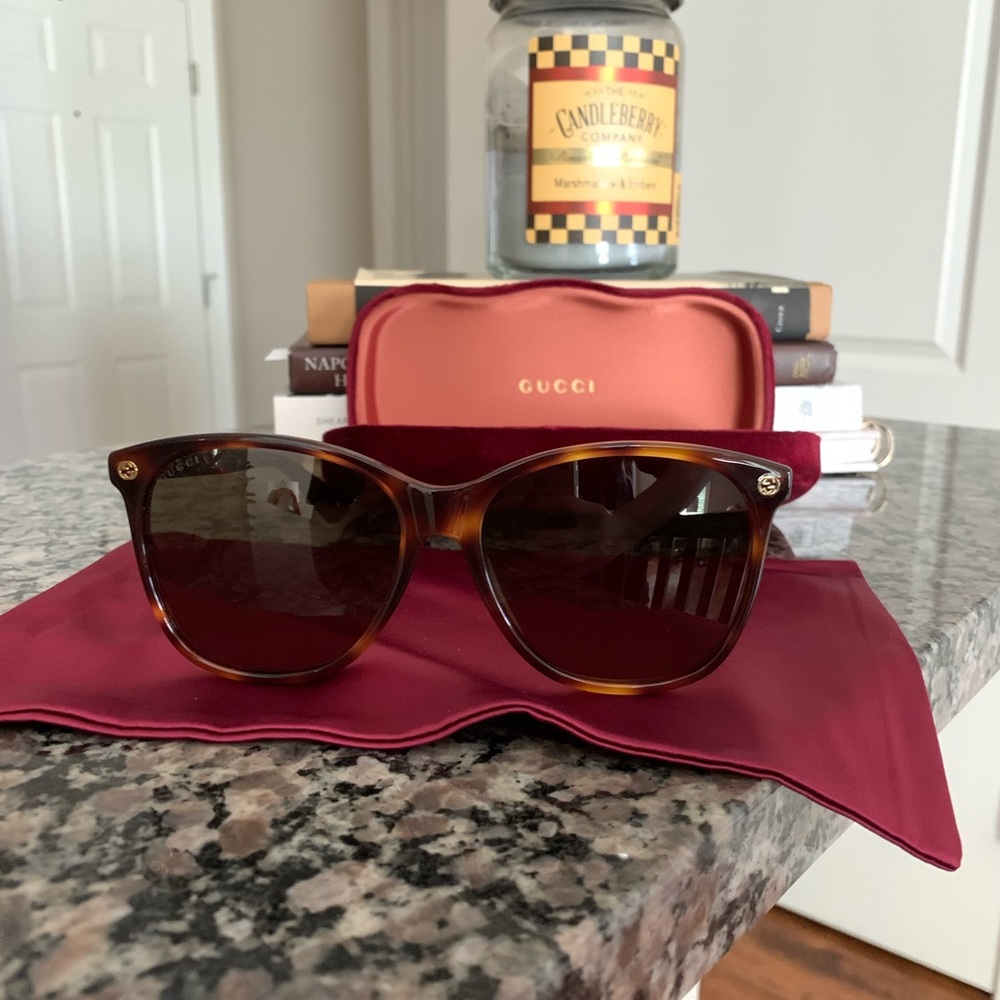 Women’s Gucci Sunglasses